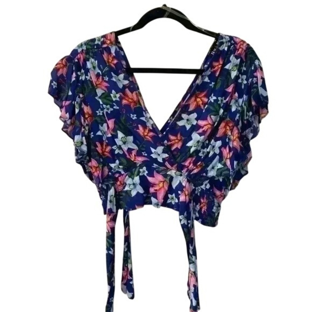 Iky & Me Blue Floral Ruffle Sleeve Wrap Crop Top Smocked‎ Back Medium